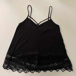 Women’s Express Lace Tank Top